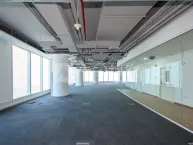 CAT A Finish | Office | Mid-Floor | Bay Gate