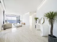 Exclusive | Penthouse | Stunning Open Sea Views   