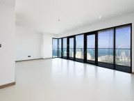 4 BR with Maid | Marina Sea View | Vacant