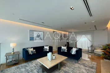 Luxurious  | Sea View | Fully Furnished 