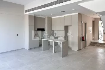 3 BED TOWNHOUSE | BRAND NEW | VACANT UNIT