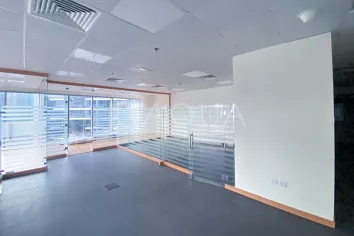 Glass Partitions | Vacant Office | Canal View